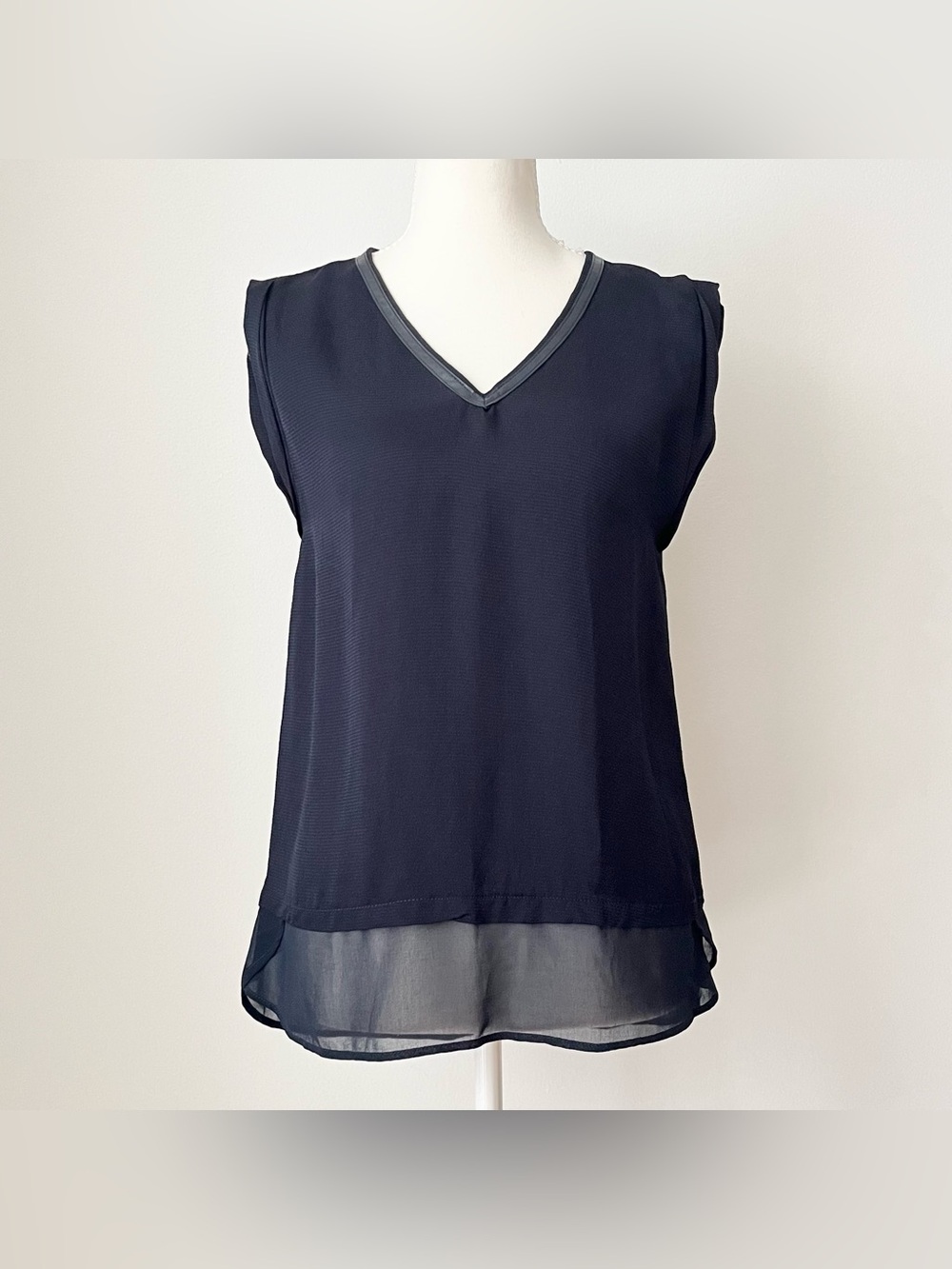 NWT Massimo Dutti Women's Sleeveless Tank Top Navy Size S Sheer Hem Faux Leather